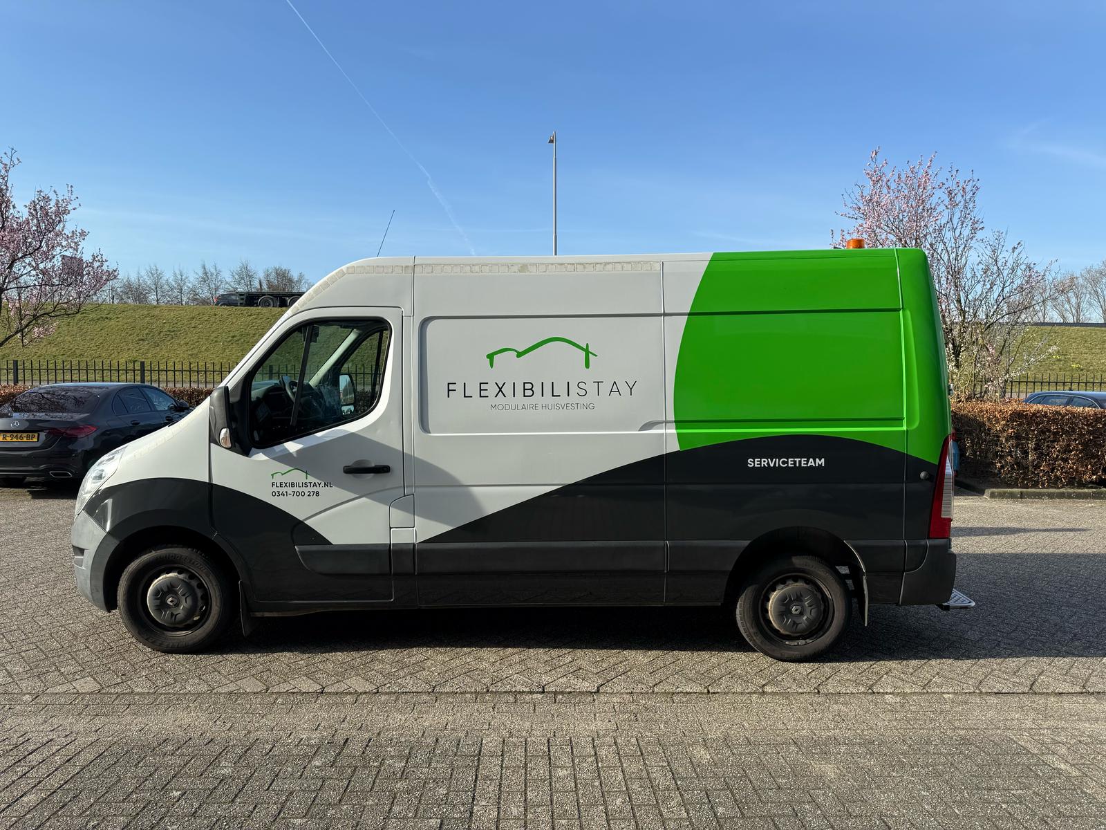 WhatsApp Image 2025-03-21 at 09.39.29